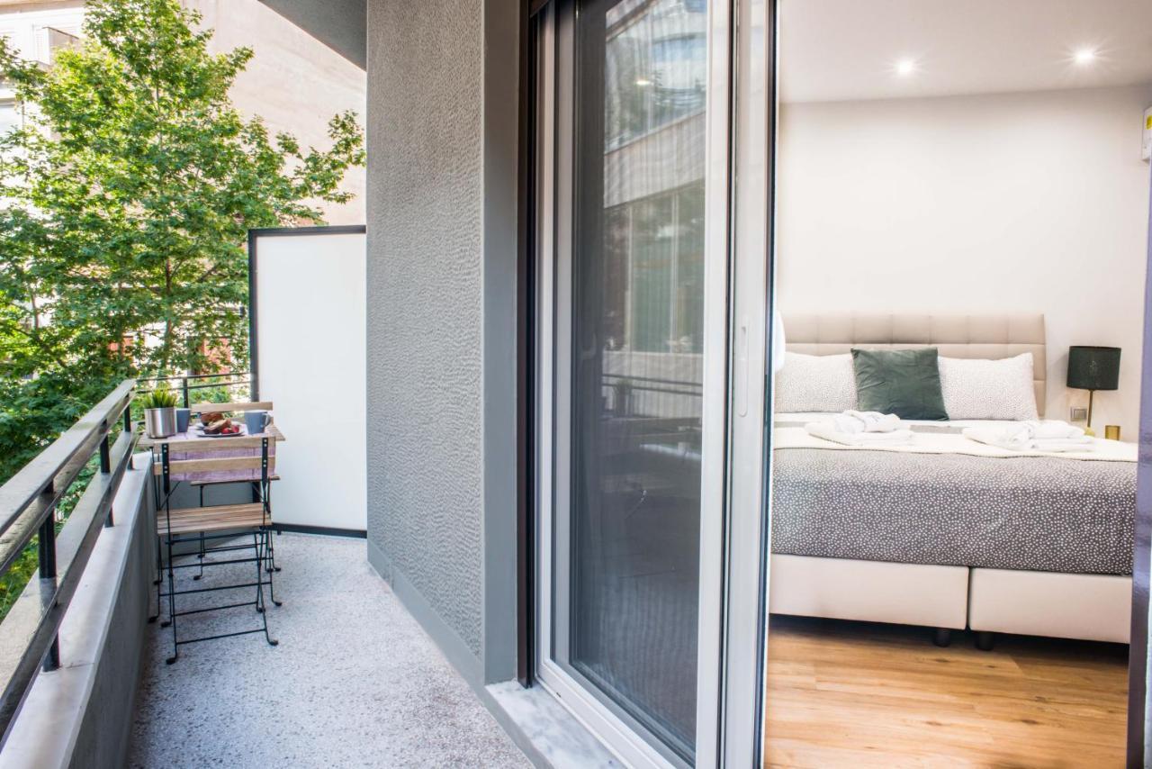 A24 Pristine & Sunny Suite Near Plaka & Parthenon Athena Bagian luar foto